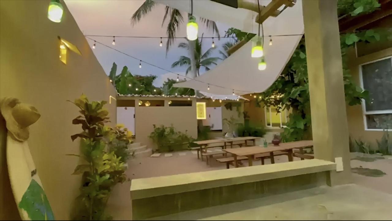 La Palmera Hostel ปูแอร์โตเอสกอนดิโด ภายนอก รูปภาพ