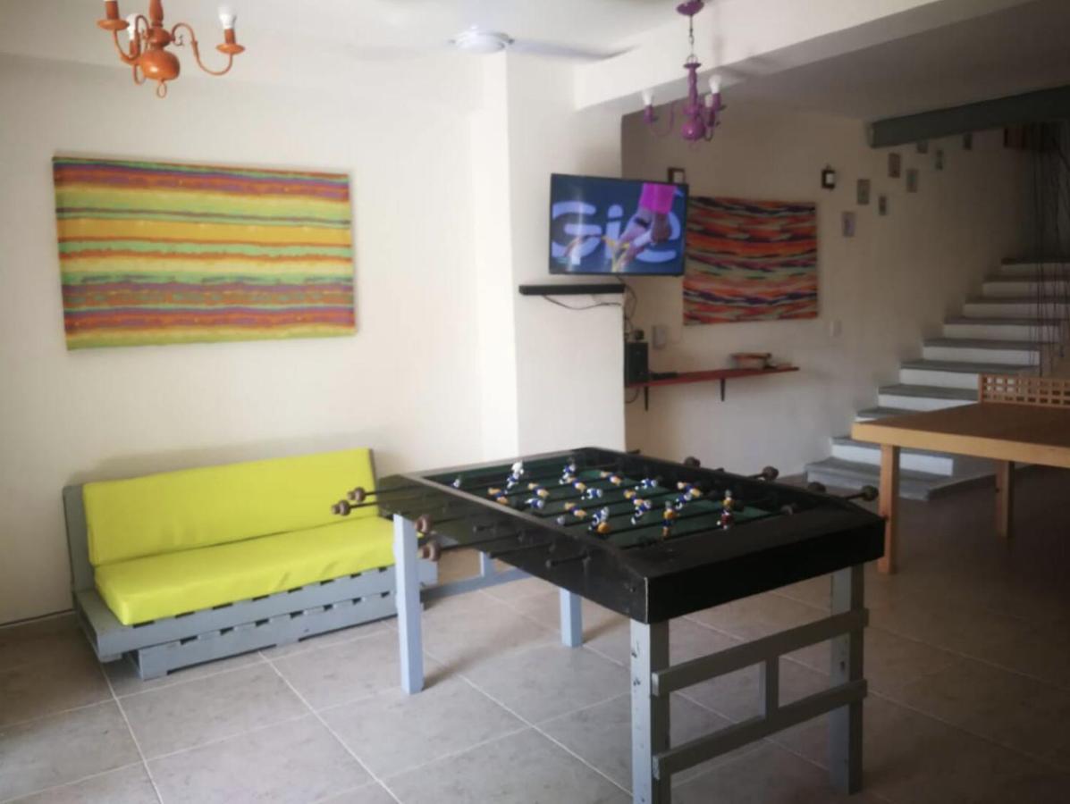 La Palmera Hostel ปูแอร์โตเอสกอนดิโด ภายนอก รูปภาพ