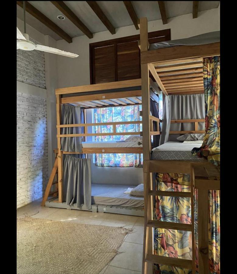 La Palmera Hostel ปูแอร์โตเอสกอนดิโด ภายนอก รูปภาพ